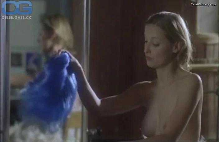 Alexandra Maria Lara photo 11 of 54