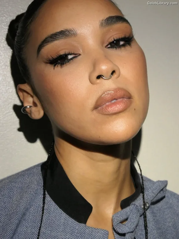 Alexandra Shipp photo 13 of 70