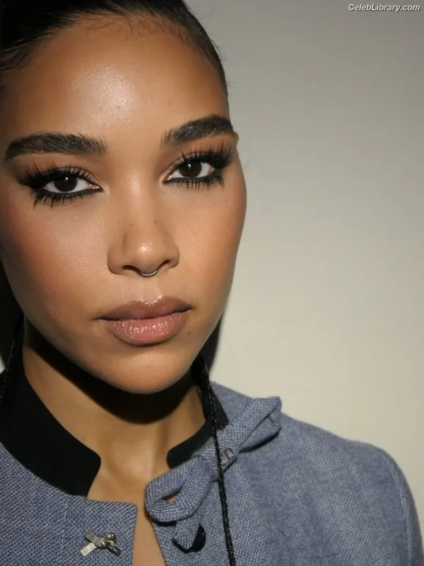 Alexandra Shipp photo 14 of 70