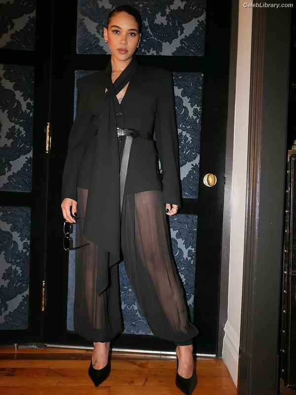 Alexandra Shipp photo 24 of 70