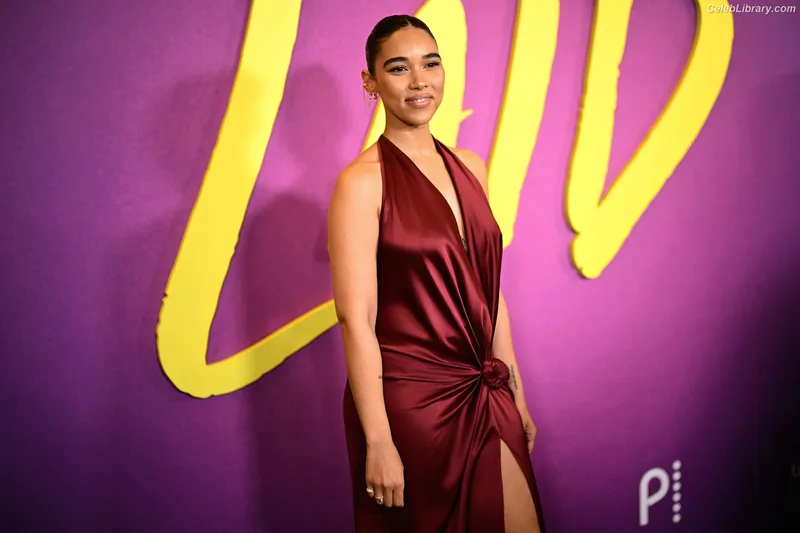Alexandra Shipp photo 3 of 70