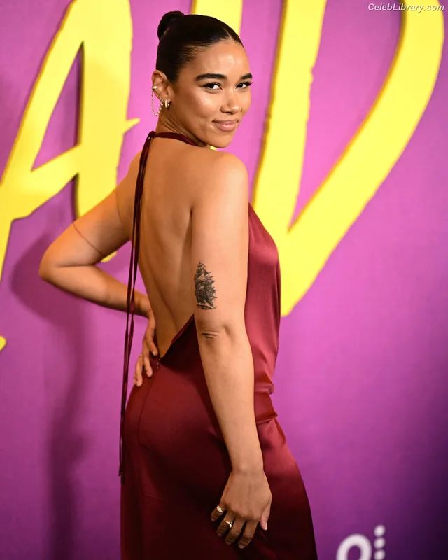 Alexandra Shipp photo 11 of 70