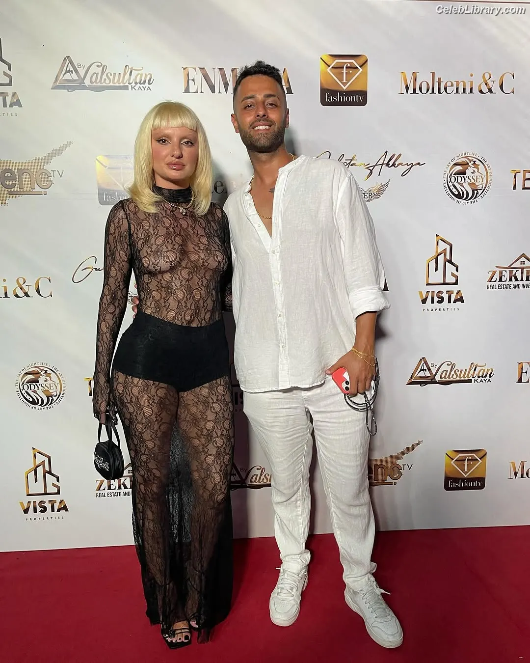 Alexandra Stan photo 13 of 1531