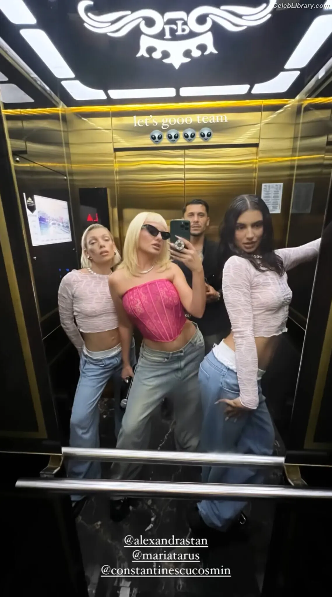Alexandra Stan photo 21 of 1531
