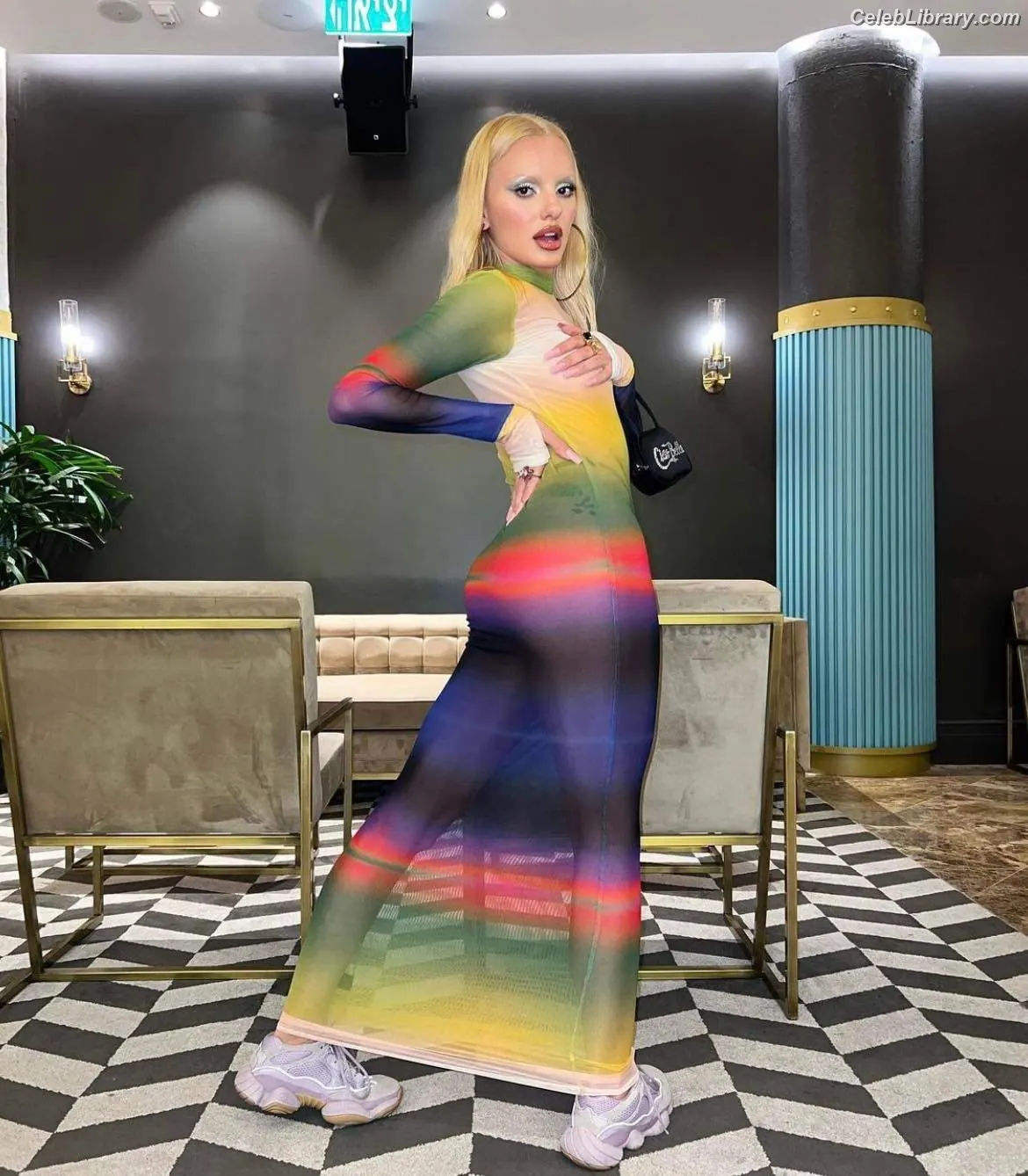 Alexandra Stan photo 22 of 1531