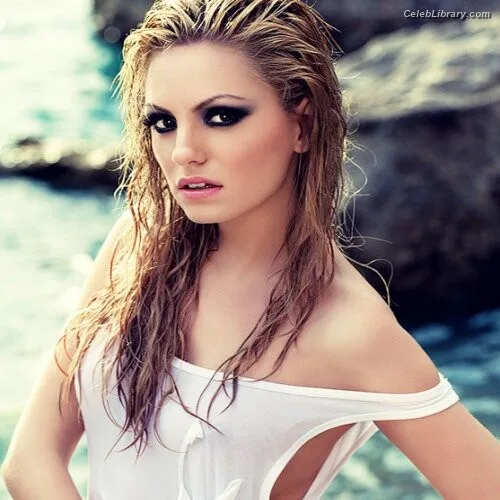 Alexandra Stan photo 20 of 1532
