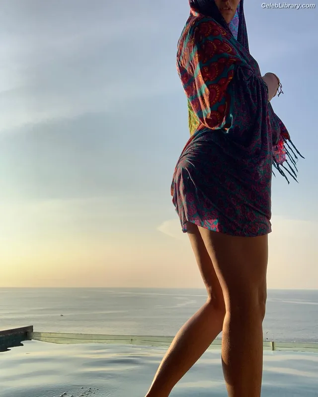 Alexandra Stan photo 1 of 1532