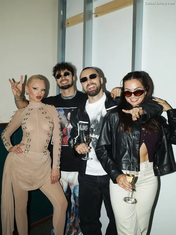 Alexandra Stan photo 22 of 1532