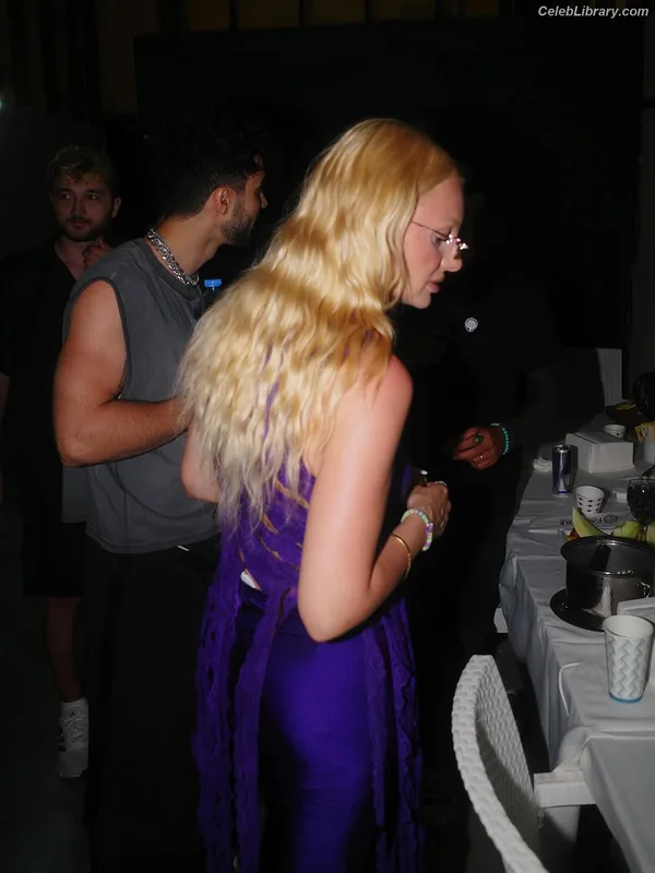 Alexandra Stan photo 17 of 1532