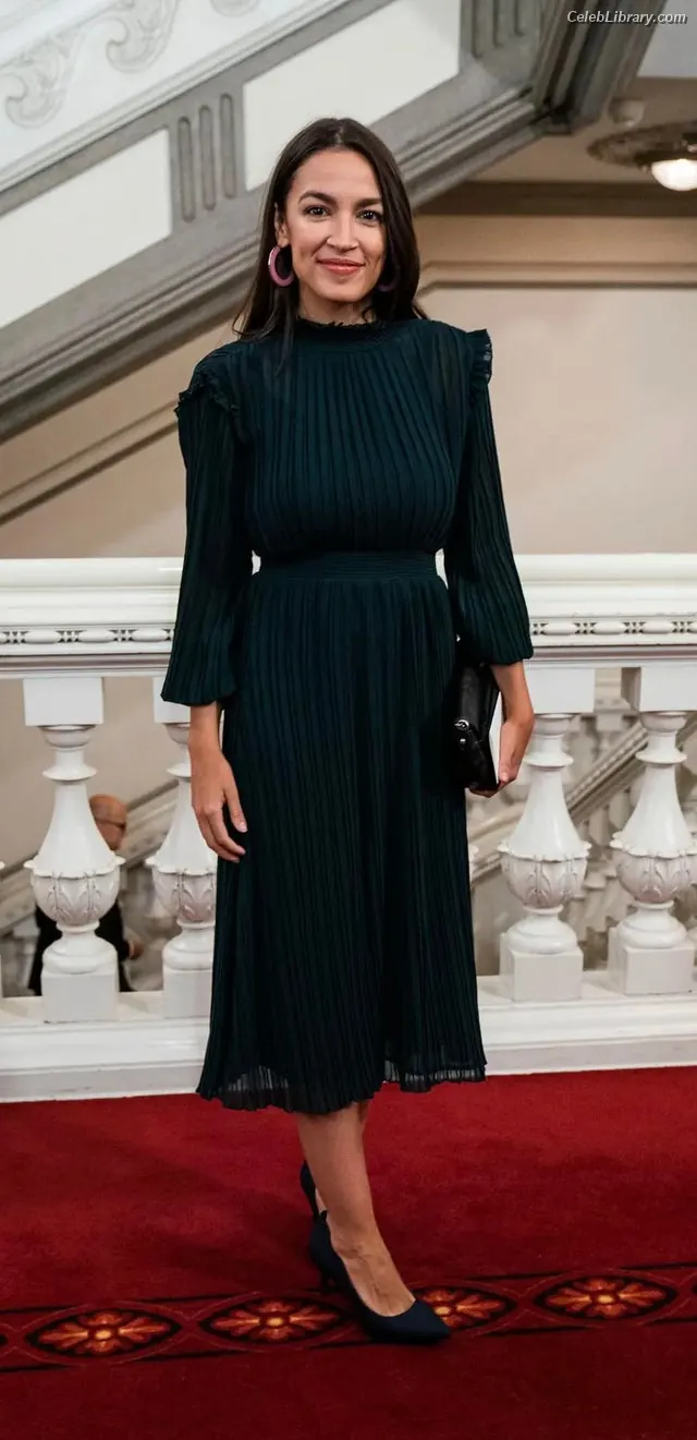 Alexandria Ocasio-Cortez AOC photo 16 of 614