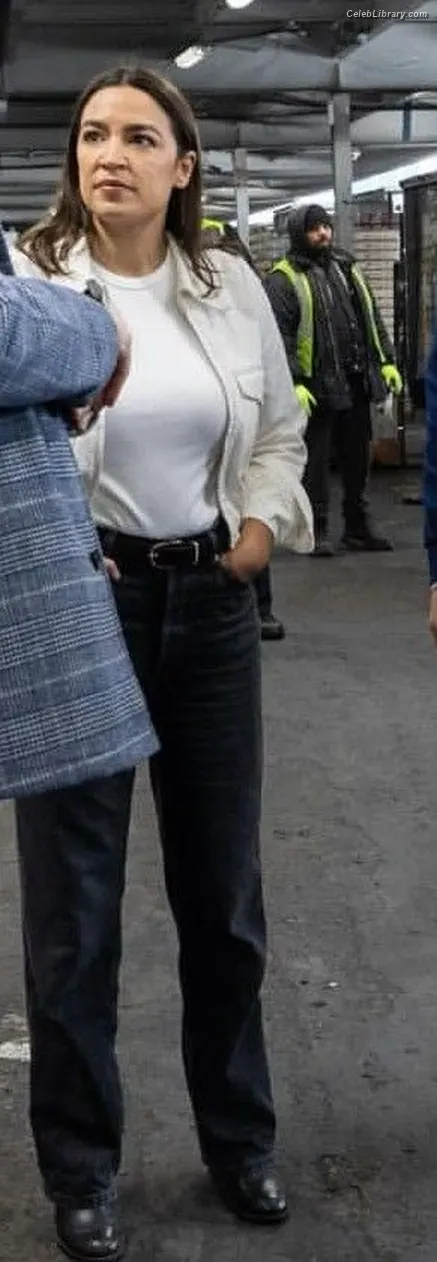 Alexandria Ocasio-Cortez AOC photo 15 of 614