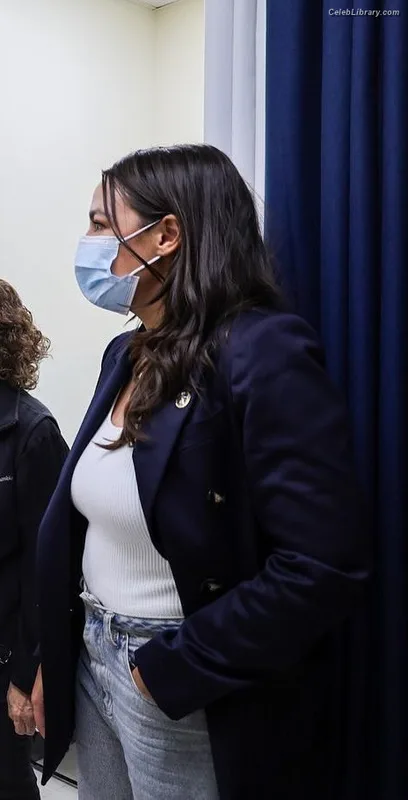 Alexandria Ocasio-Cortez AOC photo 4 of 884