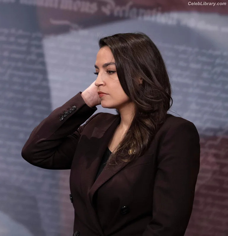 Alexandria Ocasio-Cortez AOC photo 9 of 884