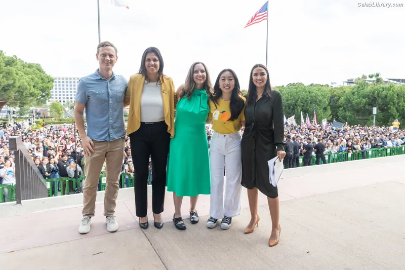 Alexandria Ocasio-Cortez AOC photo 13 of 884