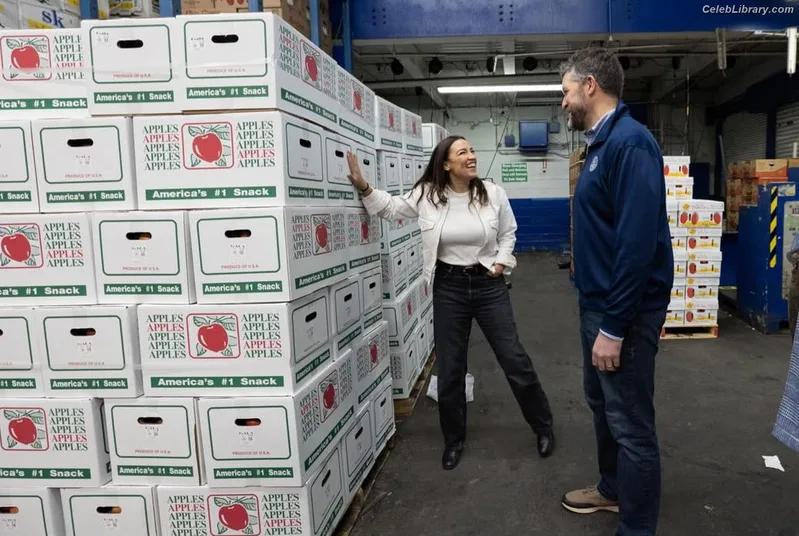 Alexandria Ocasio-Cortez AOC photo 7 of 884