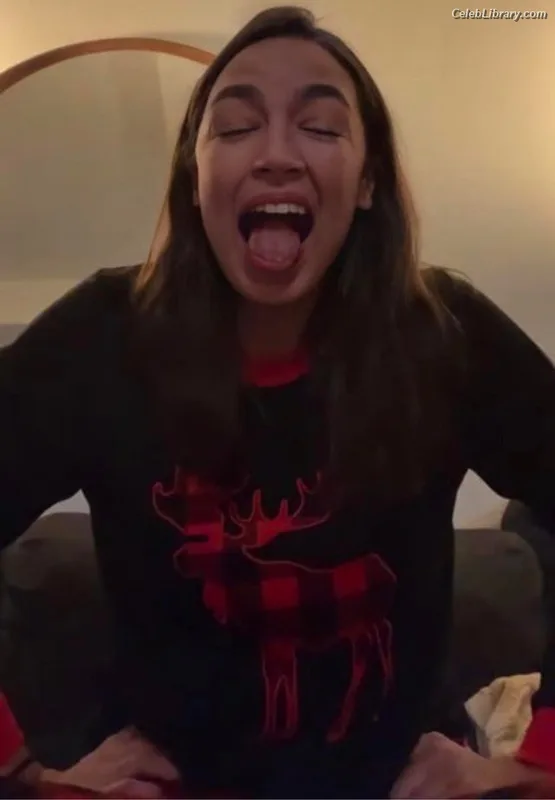 Alexandria Ocasio-Cortez AOC photo 14 of 884