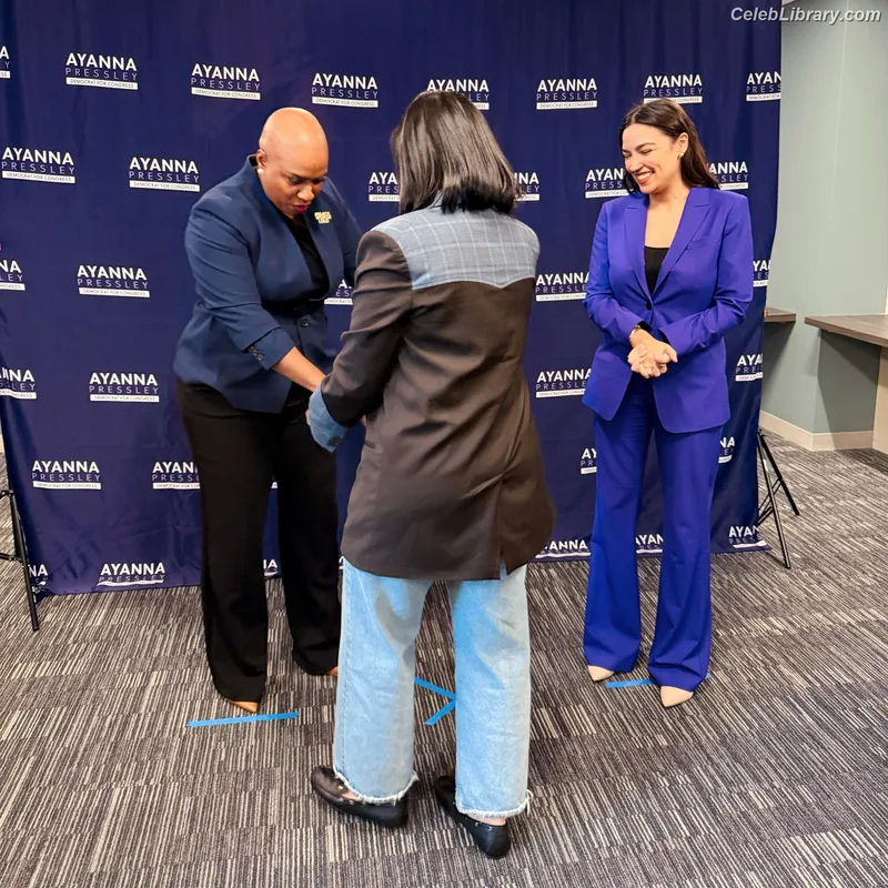 Alexandria Ocasio-Cortez AOC photo 18 of 884