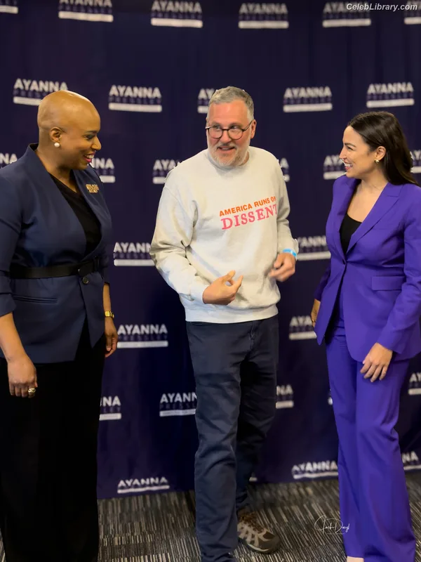 Alexandria Ocasio-Cortez AOC photo 2 of 884