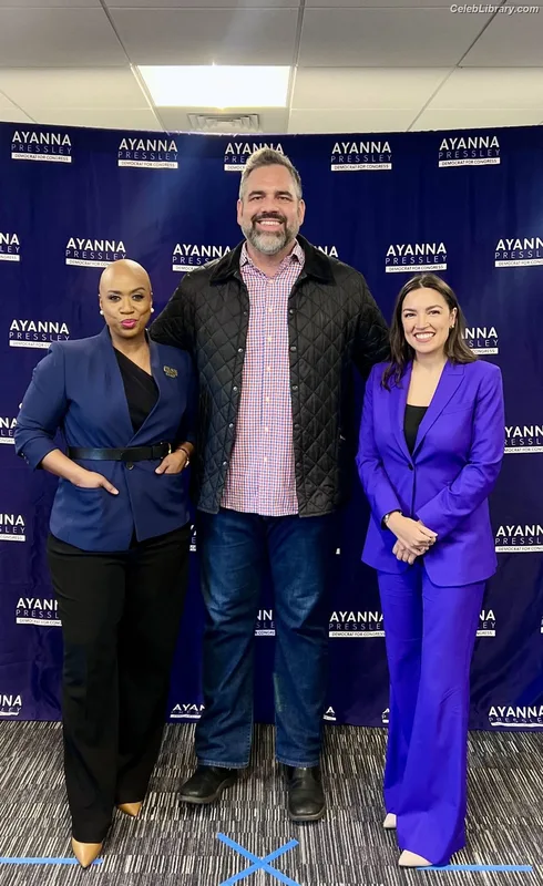 Alexandria Ocasio-Cortez AOC photo 3 of 884