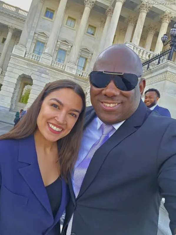 Alexandria Ocasio-Cortez AOC photo 4 of 884