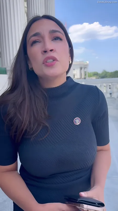 Alexandria Ocasio-Cortez AOC photo 17 of 884