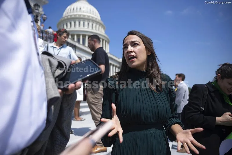 Alexandria Ocasio-Cortez AOC photo 8 of 884
