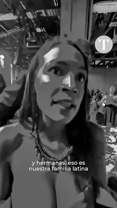 Alexandria Ocasio-Cortez AOC photo 3 of 884