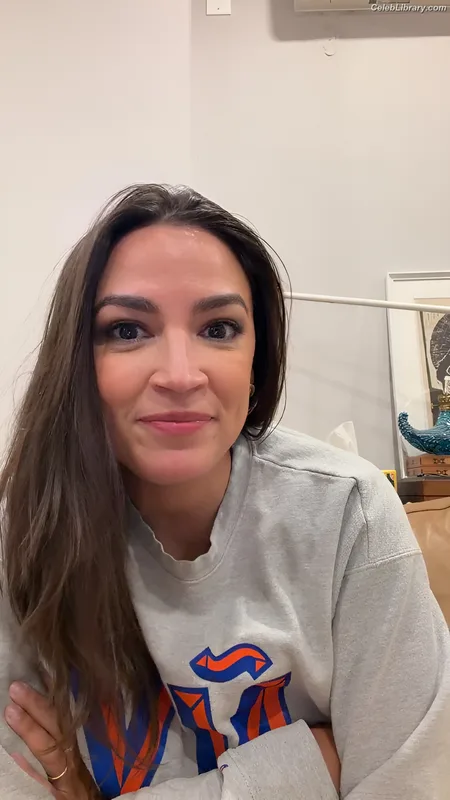 Alexandria Ocasio-Cortez AOC photo 9 of 884