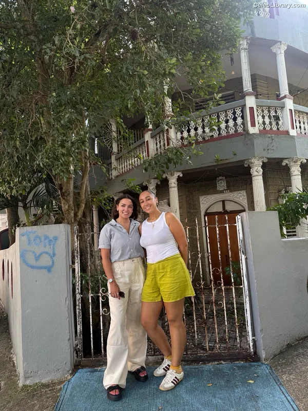 Alexandria Ocasio-Cortez AOC photo 15 of 884