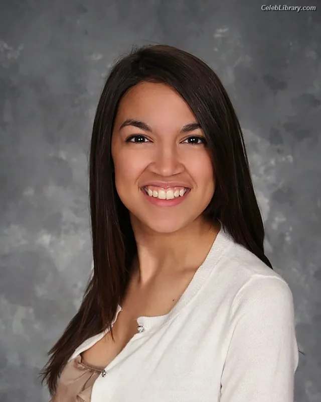 Alexandria Ocasio-Cortez AOC photo 4 of 884