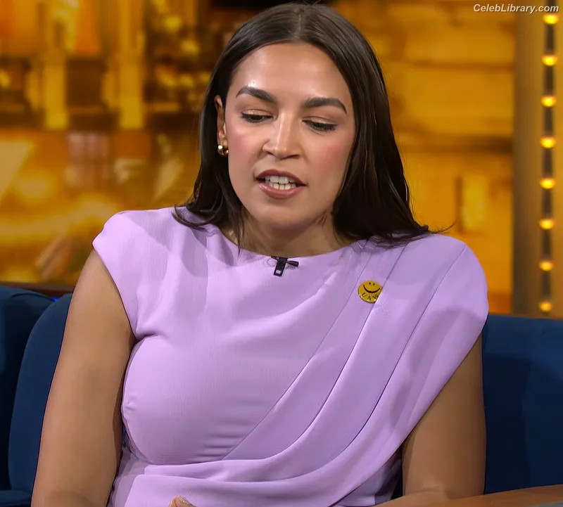 Alexandria Ocasio-Cortez AOC photo 12 of 884