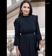 Alexandria Ocasio-Cortez AOC photo 17 of 884
