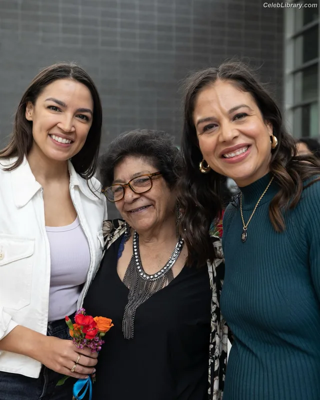 Alexandria Ocasio-Cortez AOC photo 2 of 884