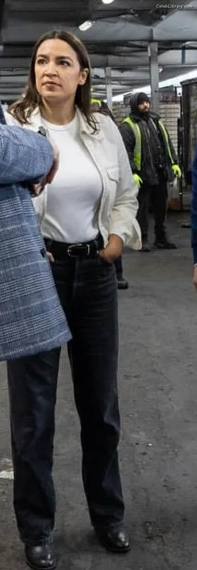 Alexandria Ocasio-Cortez AOC photo 4 of 884