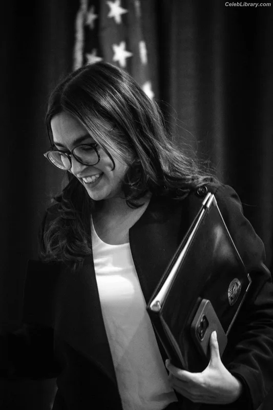 Alexandria Ocasio-Cortez AOC photo 9 of 884