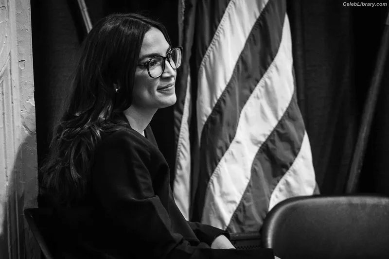 Alexandria Ocasio-Cortez AOC photo 11 of 884