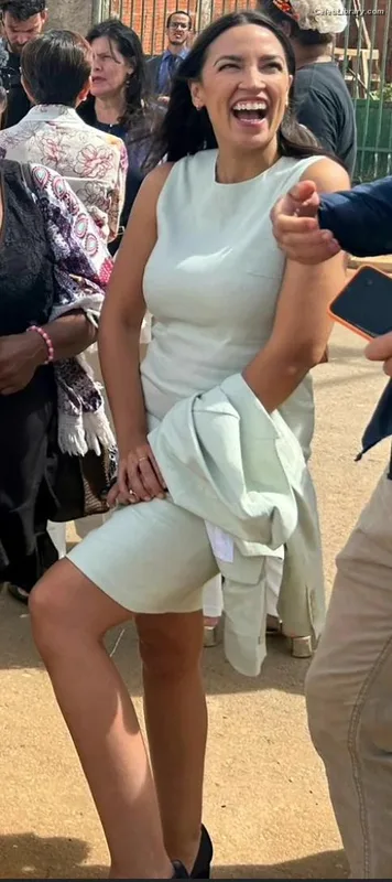 Alexandria Ocasio-Cortez AOC photo 21 of 884
