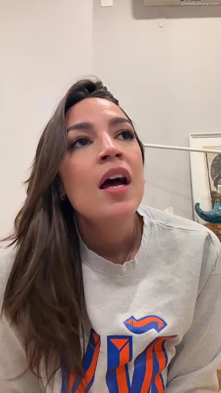 Alexandria Ocasio-Cortez AOC photo 10 of 884