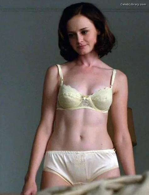 Alexis Bledel photo 6 of 37