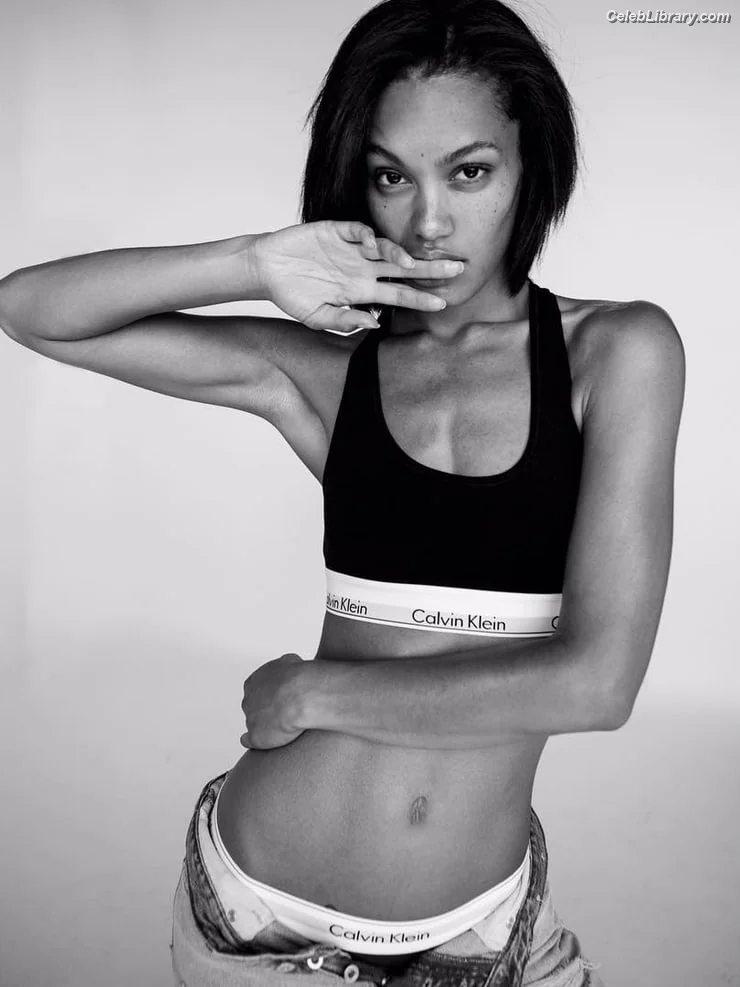 Alexis Gaube photo 4 of 55