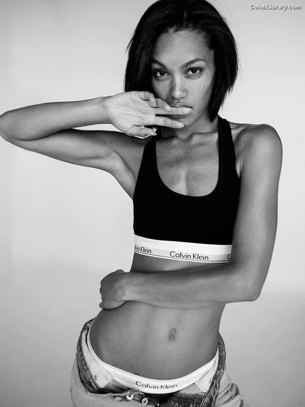 Alexis Gaube photo 4 of 56