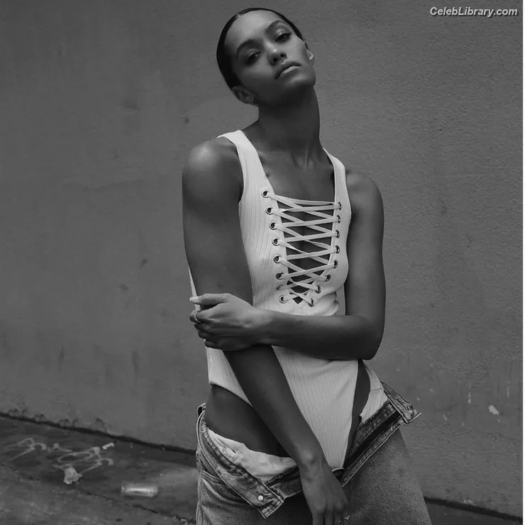 Alexis Gaube photo 5 of 56