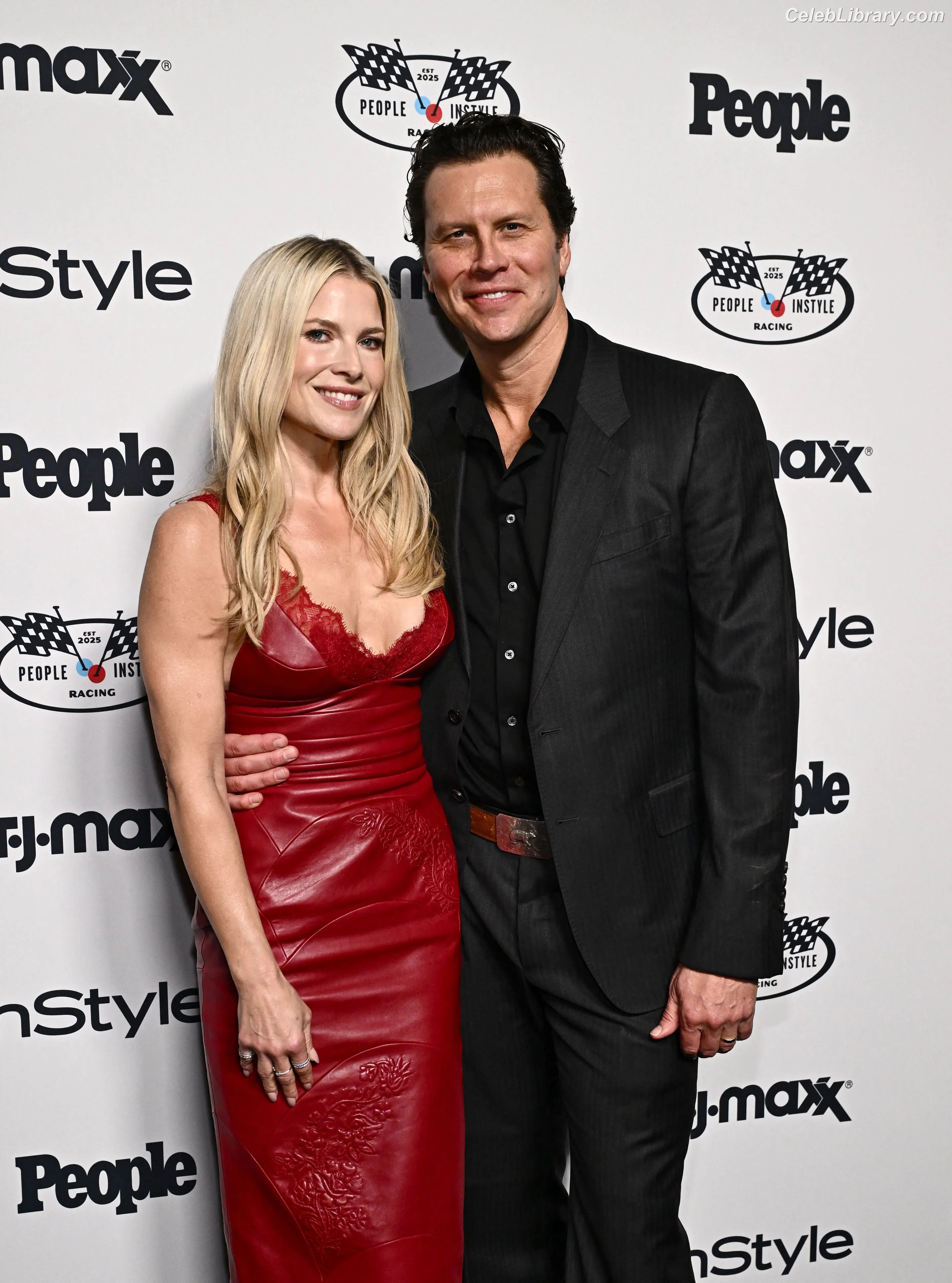 Ali larter photo 15 of 535