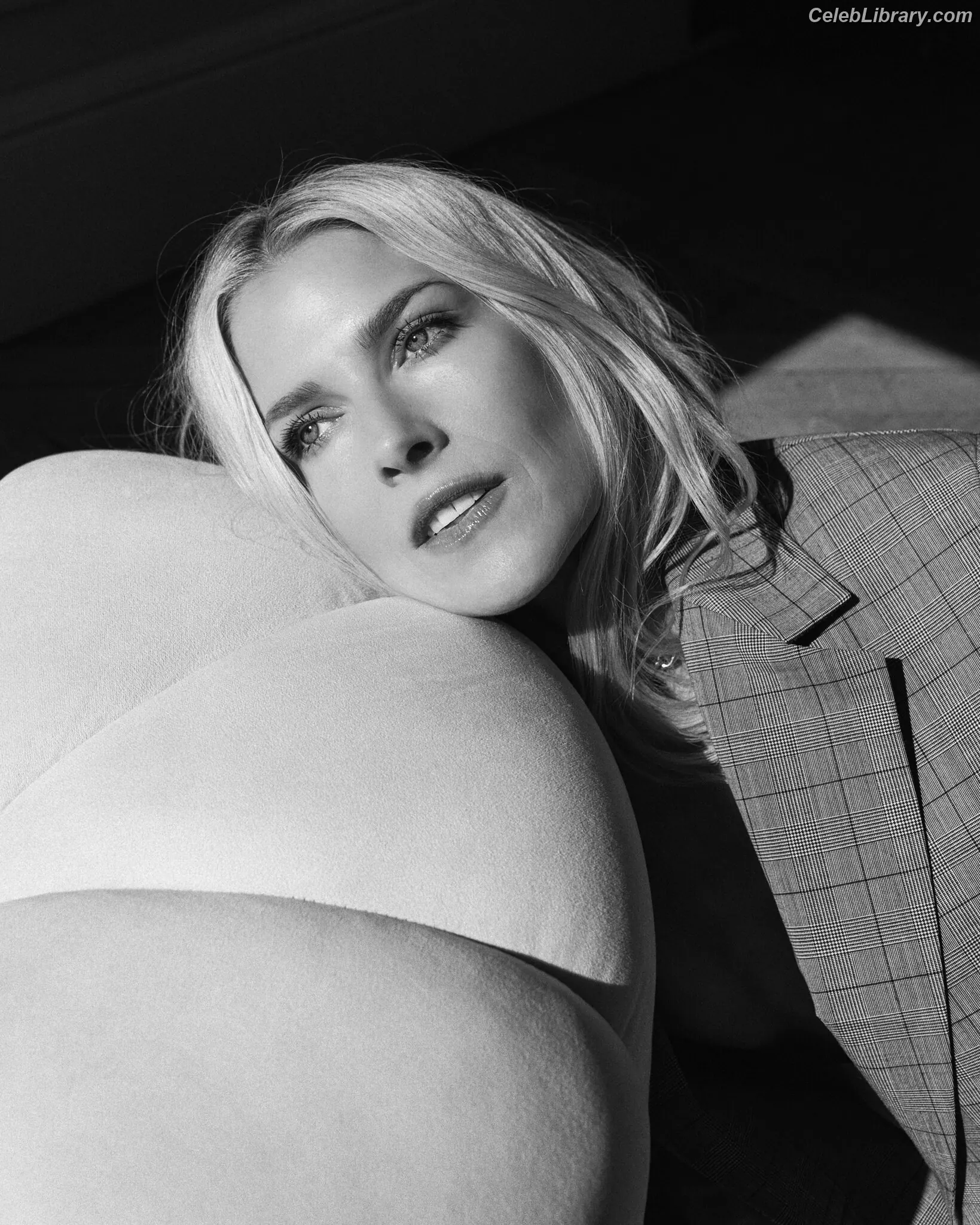 Ali larter photo 2 of 535