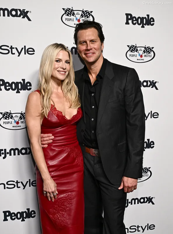 Ali larter photo 15 of 568