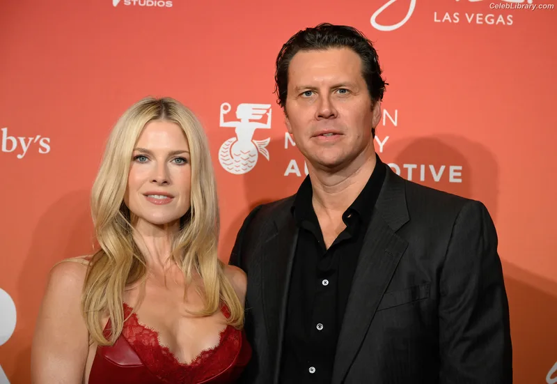 Ali larter photo 18 of 568