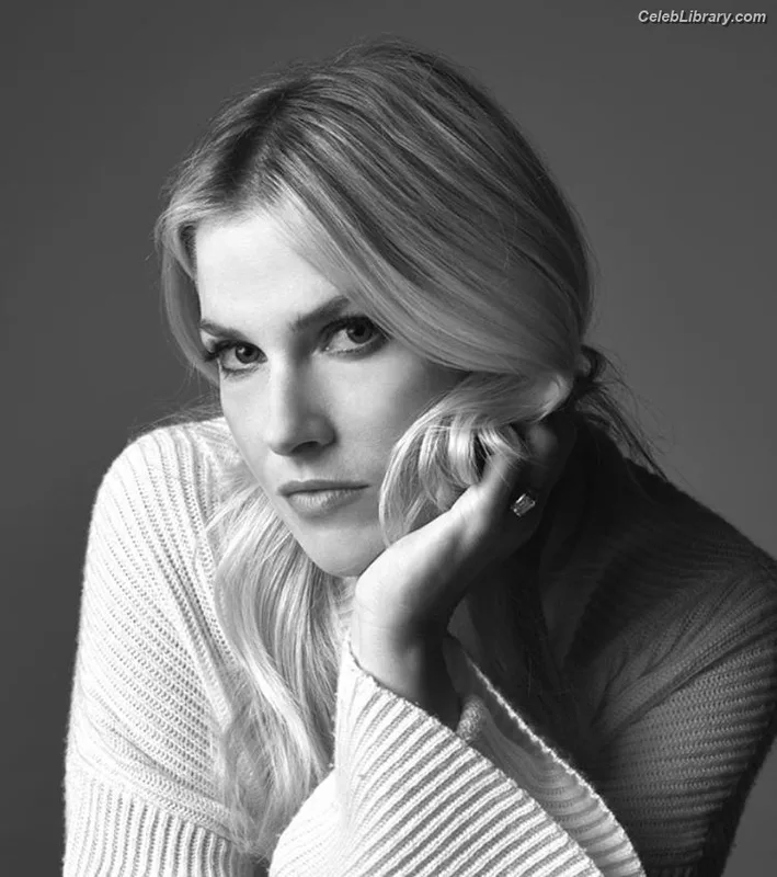 Ali larter photo 21 of 568