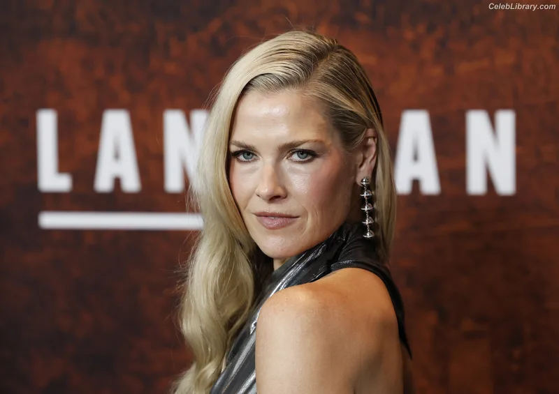 Ali larter photo 7 of 568