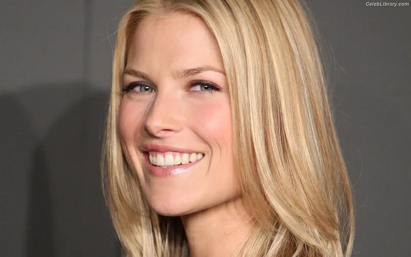 Ali larter photo 16 of 568