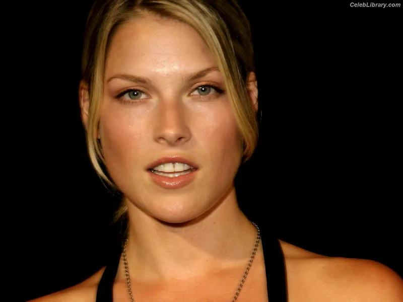 Ali larter photo 20 of 568